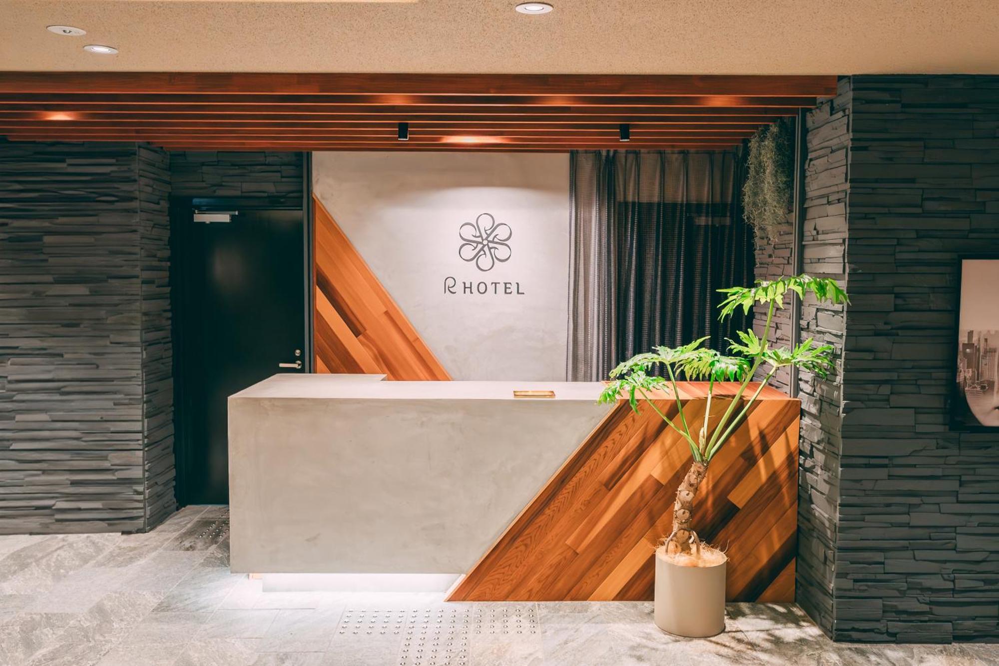 R Hotel Honmachi โอซาก้า ภายนอก รูปภาพ